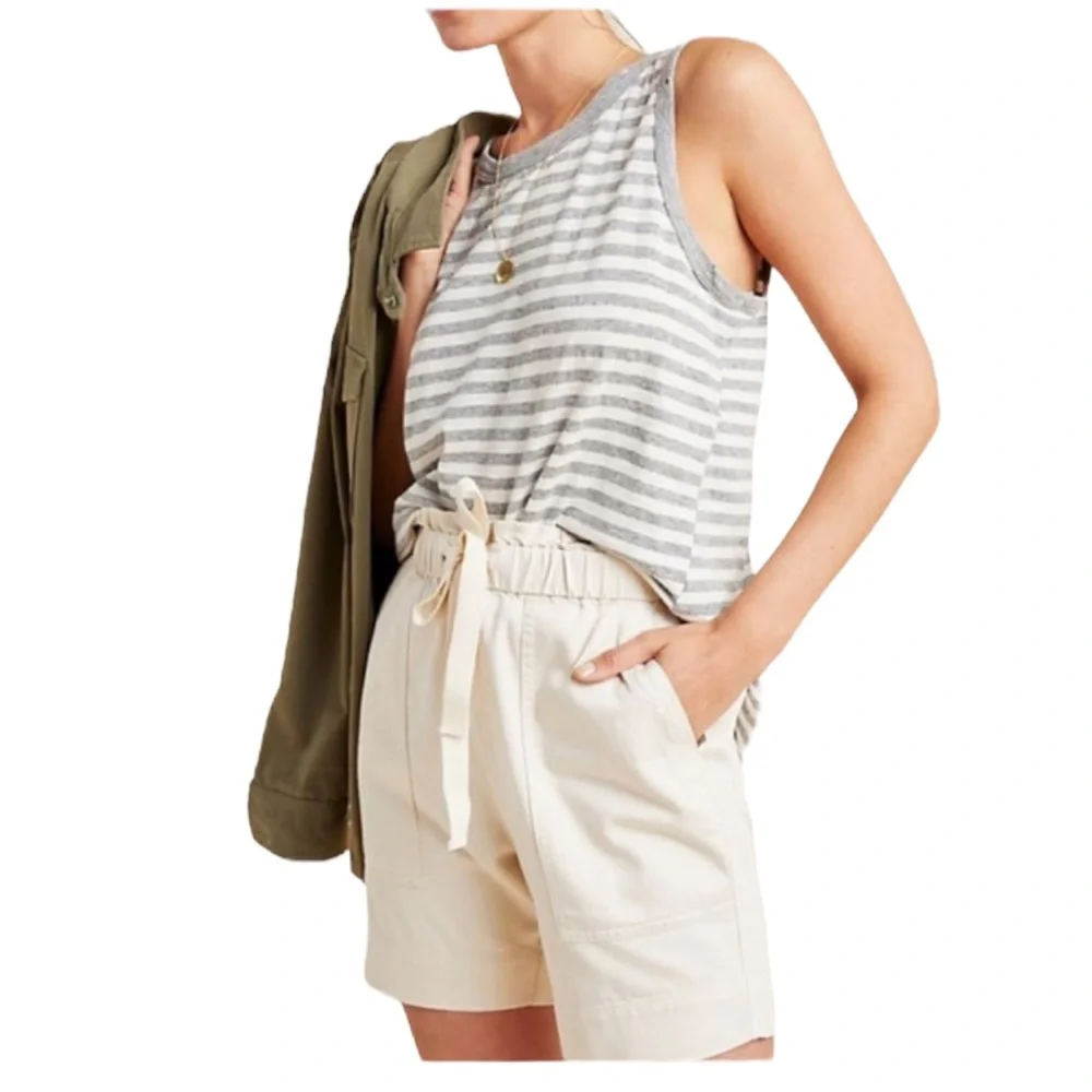 NWT FRYE ANTHROPOLOGIE Pascale Paperbag-Waisted Shorts Size 28